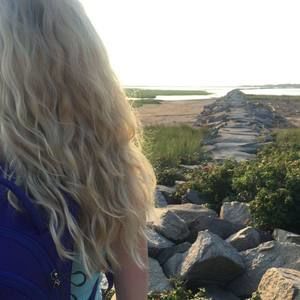 Meet your Posher, Jasmine